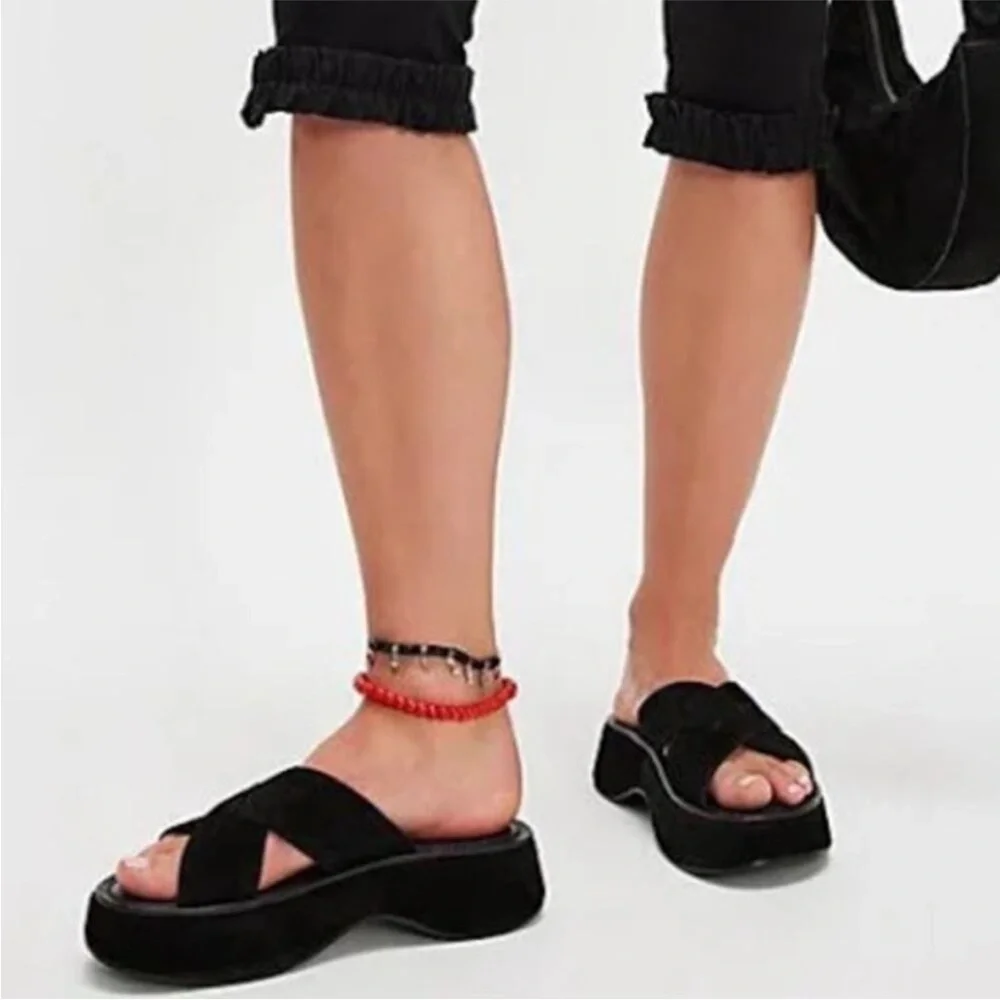 Free People NEW Black Suede Leather Asbury Flatform Sandal Slides Size 7